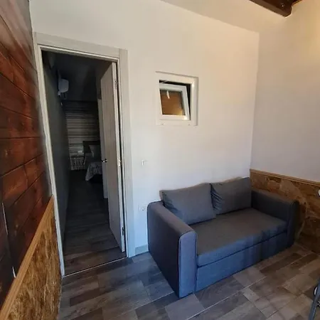 Izannau * טרחלחו