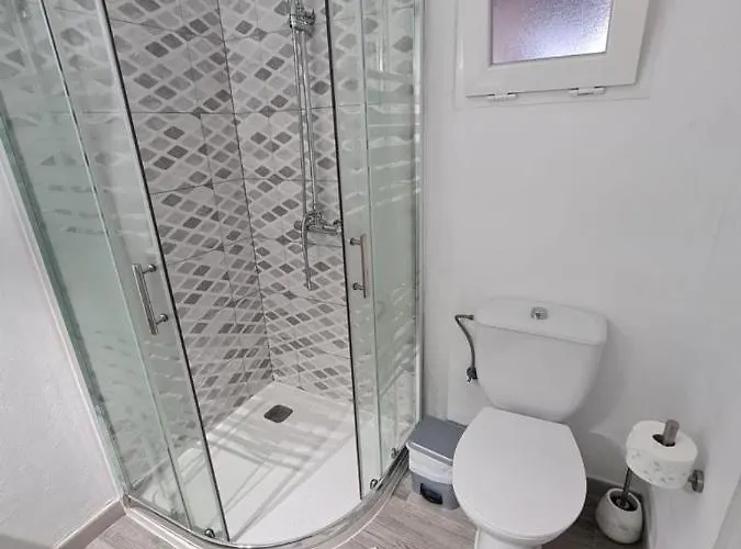 Izannau Apartman *