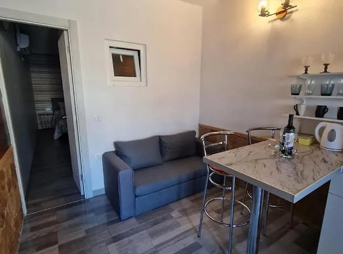 Apartman Izannau *
